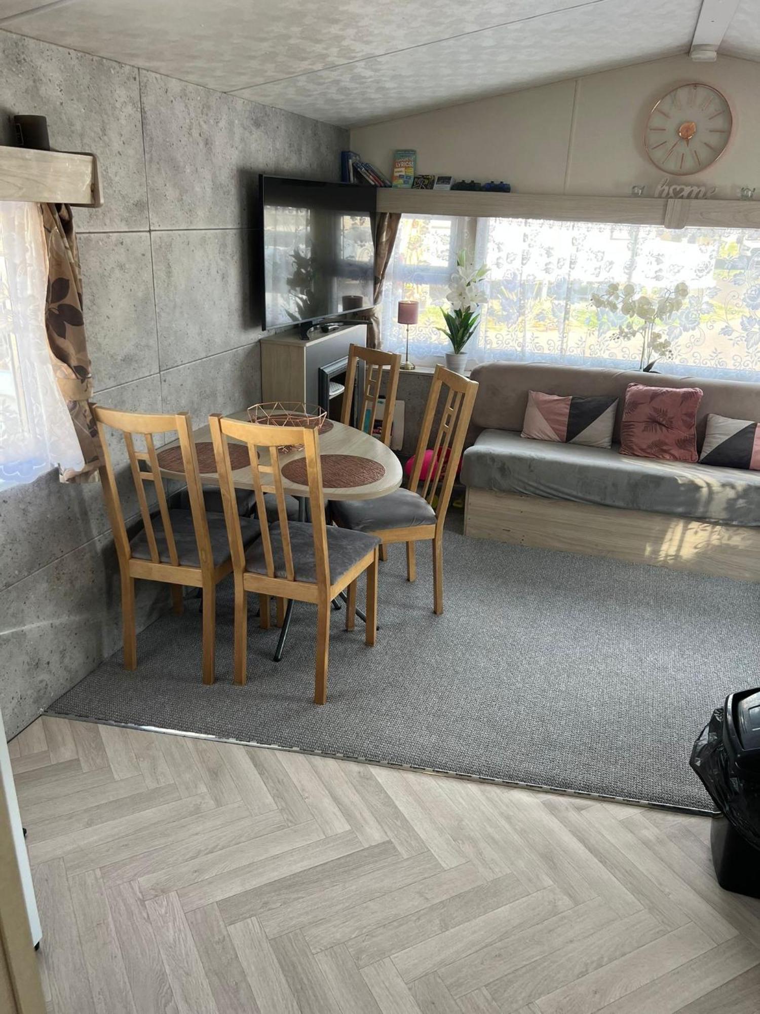 Hotel Angie'S Caravan At Seawick Saint Osyth Esterno foto